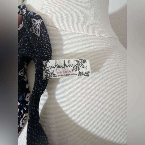 Women’s Free People Intimately Free Dress/Tunic Black/Blue/White Size Large - Picture 6 of 6